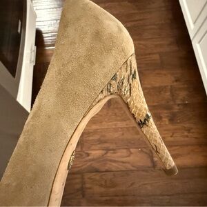 Taupe Tory Burch Mabel Suede Pumps‎ with Snakeskin Heel- size 10M